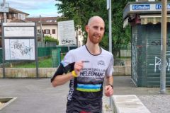 e7103c74-e41c-4b0a-b524-7f520aa322ff